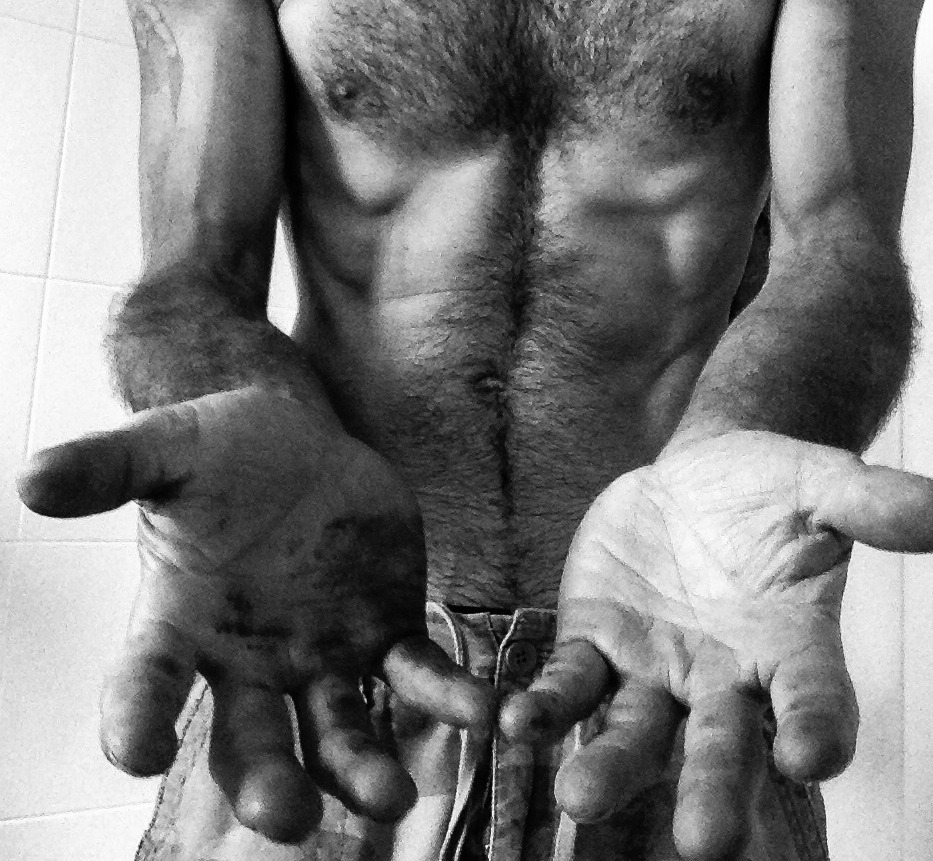 sexy-uredoinitright:Hands &amp; Arms Compilationseriously unf