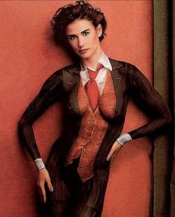 favorcelebs:  Demi Moore