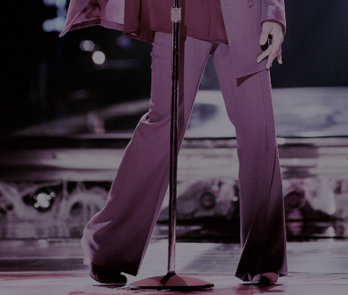 Prince performs during the American Idol season 5 finale at the Kodak theatre in Los Angeles, CA., M