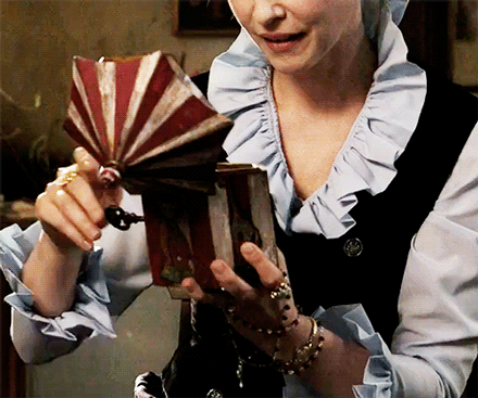 dykejaskiers: lorraine + jewelry