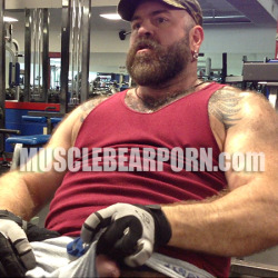 musclebearporncom:  Daddy Will from an uncensored