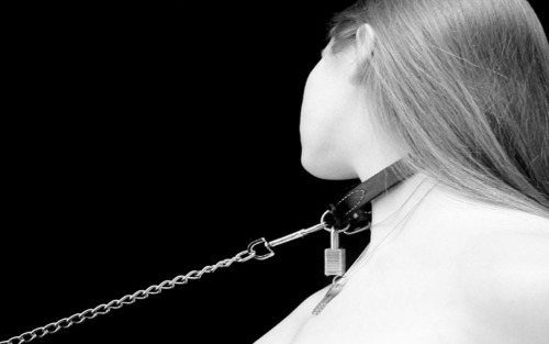 acurioussub:  lascivious-morethansex:  To be a pet. To be loved and cared for. Treated with concern. To be put through my paces, pushed to my limits, and transcend them. What a glorious experience.  - c.   It’s everything I dream of <3 