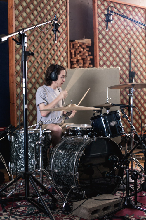 Pillow Talk @ Earth Analog Day 1: Drums2016nate packard