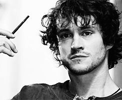 willgrahamscock:  Hannibal AU | Part One └ Where Hannibal Lecter is a clumsy Psychiatrist,