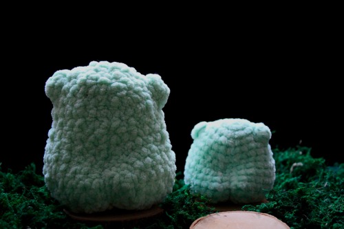 I Made The Tiny Version Of Buttcheek Froggie And He's Too Cute