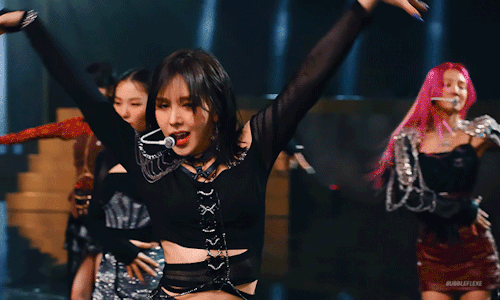WENDY | Step Back