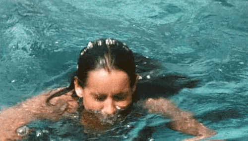 adventurelandia:Mermaid tryouts at the Disneyland Hotel