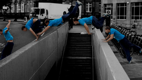 that-parkour-freerunning-thing:  Source: adult photos