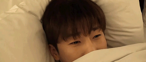 soooldout:  247/365 Days of Sunggyu look, I sleep with my eyes open 
