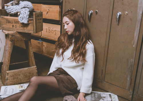 Park SooYeon - December 07, 2015 Set
