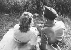  British soldier with a Dutch girl, 1944-45.