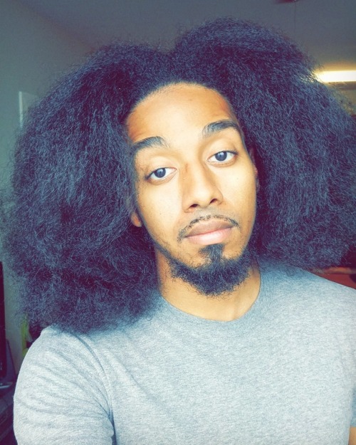 Frankie James Va 6 year hair journey Tumblr: TheFrankieJamesExperienceIG: @Gzus_Myuzik