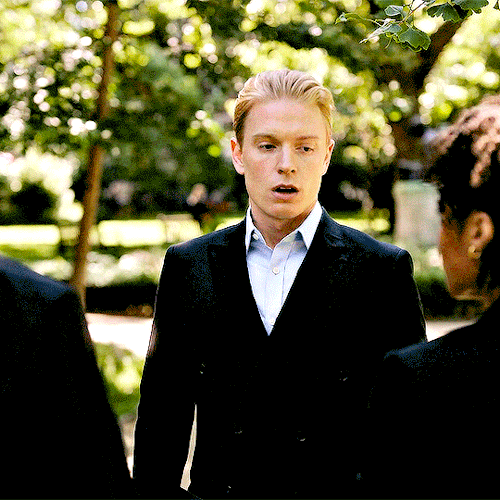 FREDDIE FOX As JAMES ‘SPIDER’ WEBB Slow Horses 2.01
