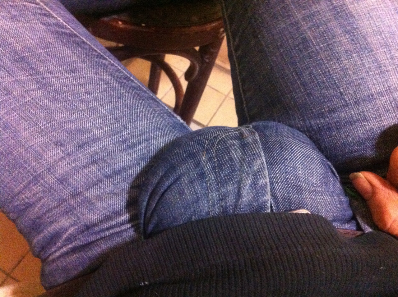jeanscumpig:  jeansluvver:  Sent by a good mate to play with!!! Hot  ☣ OINK ☣