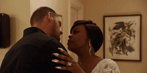 shashabusiness:Claws ~ S2 E10 season 2 finale {Desna and Roller}