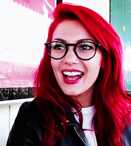 thediaryoflaurapalmer: Dianne buswell wearing Joe sugg’s glasses.