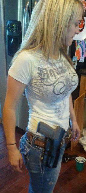 sexygungirls:  Good lord!