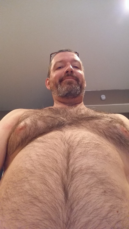 richardmlv: I’m early for Tummy Thursday :)  One a took for no reason a few months ago (D
