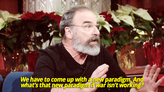tadeuszkosciuszkoscoffee:  unabridged-tomes:  sandandglass:    Mandy Patinkin on