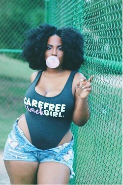 blackfashion:  Carefree Black Girl 💕 LegendaryRootz.com  Instagram: LegendaryRootz Twitter: LegendaryRootz 