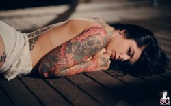 sglovexxx:  Radeo Suicide