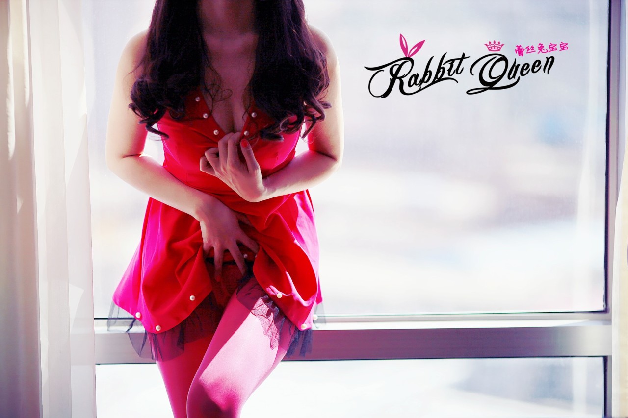 rabbitqueennude:  http://rabbitqueen.net/%E8%95%BE%E4%B8%9D%E5%85%94%E5%AE%9D%E5%AE%9D-2012%E5%B9%B44%E6%9C%88-a.html