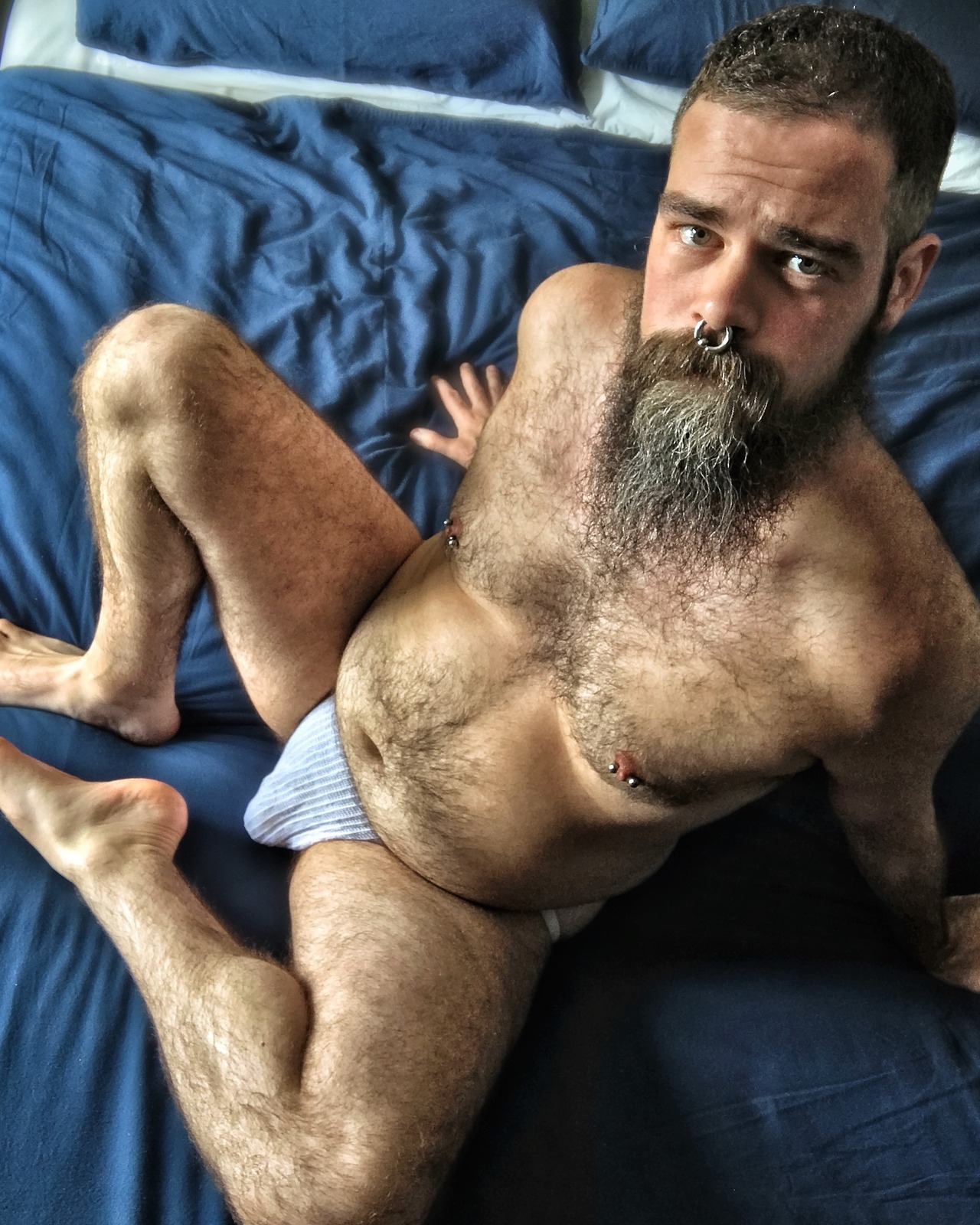 beardyweirdybearcub:  August blues.
