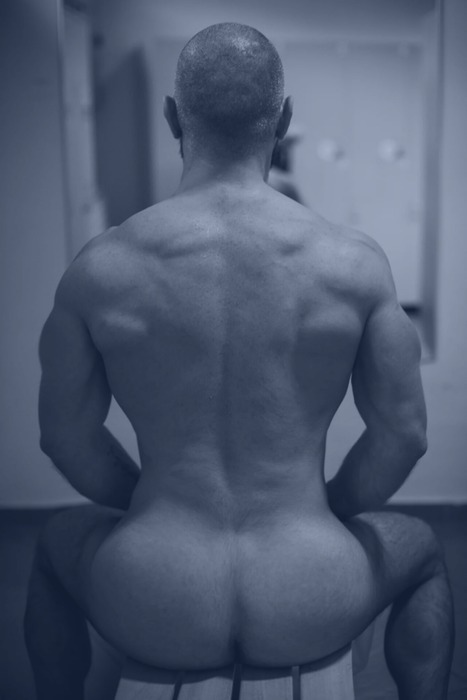 Tony sat with his away from me, the perfect symmetry of his form tempting my photographer’s ey