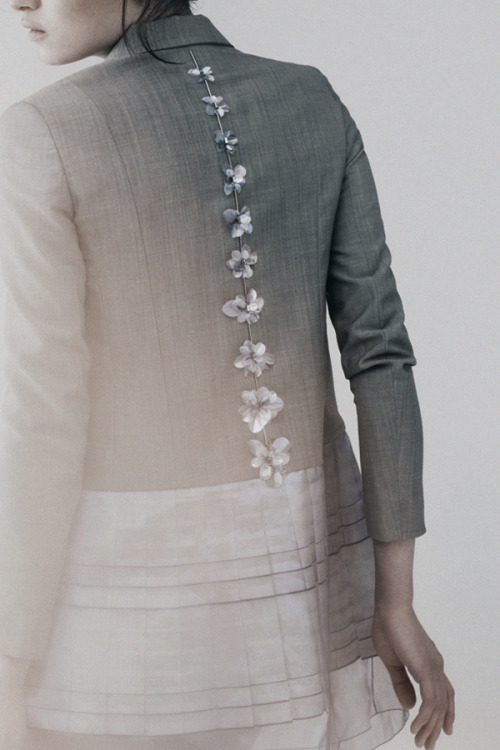 margadirube: lu-moss:pauline van der cruysse by yuval hen for how to spend it, june ‘13