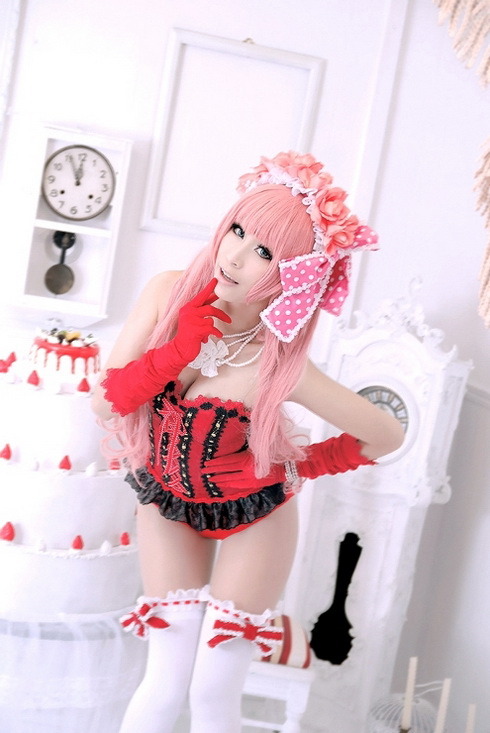 hotcosplaygirl:  Cosplay girl http://hotcosplaygirl.blogspot.com/ adult photos