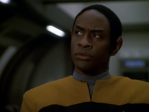 luftangrepp:Tuvok and his “Bitch plz” face.