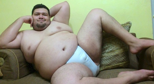 thebastardchubby:  thebastardchubby:  Me 1 year ago :S 164 kg.  Hey guys, Thank for all your comments but actually  I don’t look so fat.   still hot