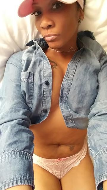 Naked Freaky Black Milfs