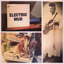 respinit:  Muddy Waters - Electric Mud …such an odd record…the music is so ‘Blueshammer’…but I love the gatefold photo of Muddy in the robe, sandals and process hair…classic… #vinyl #vinylporn #vinylrecords #vinylcommunity #vinylcollection