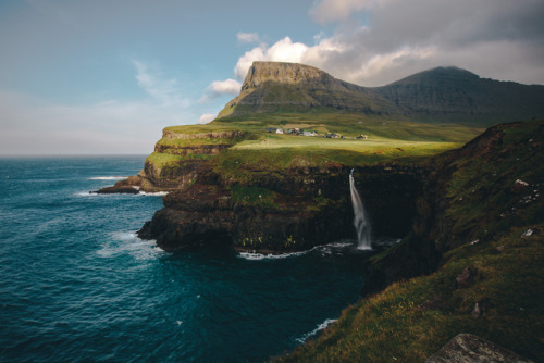 samhorine:island vibes - exploring the faroes