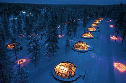 The Igloo Village in Kakslauttanen, Finlandphoto credits: lookatdesign.ru