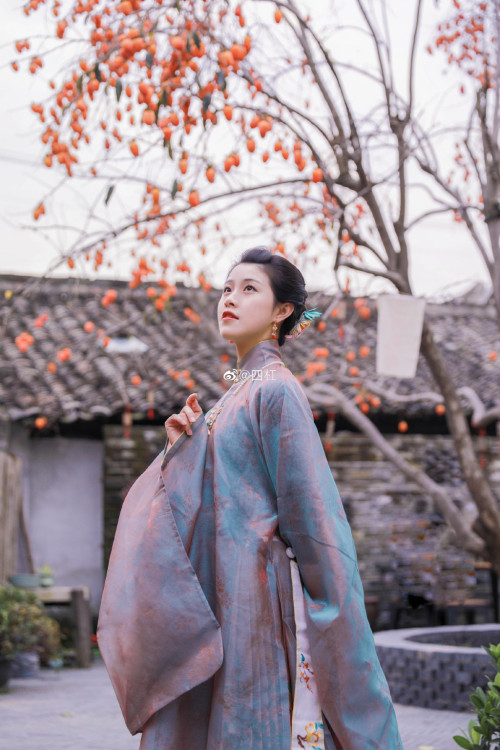 chinese hanfu by 四杠