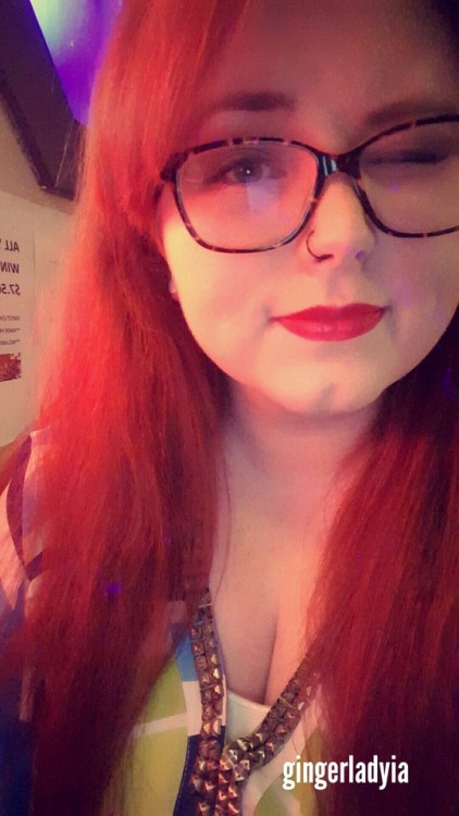 gingerladyia: Got dragged out to a bar, discovered that the bar lights make me extra gingery