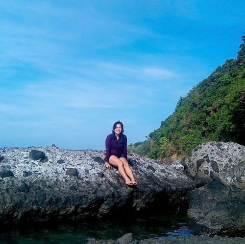 Summer. ☀ . . . . . . #bagac #bataan #beachlife #saltlife #travelph #travel #ph #philippines #summer