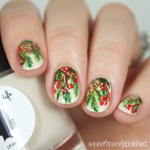 Deck the Halls! New Beauty Buffs post on the blog today! www.wondrouslypolished.com/2014/12/t