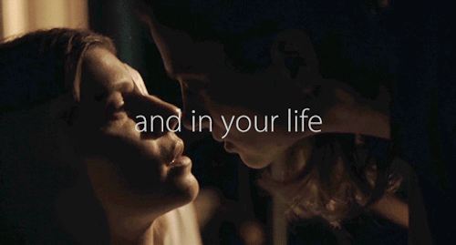 listen-past-the-silence: My soul is born on the shore of your eyes of mourning.In your eyes of mourn