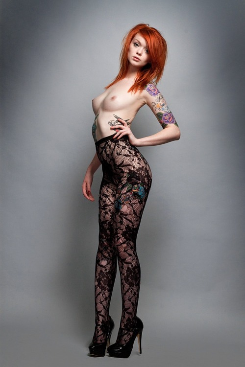 red-silvia:  http://red-silvia.tumblr.com/ adult photos