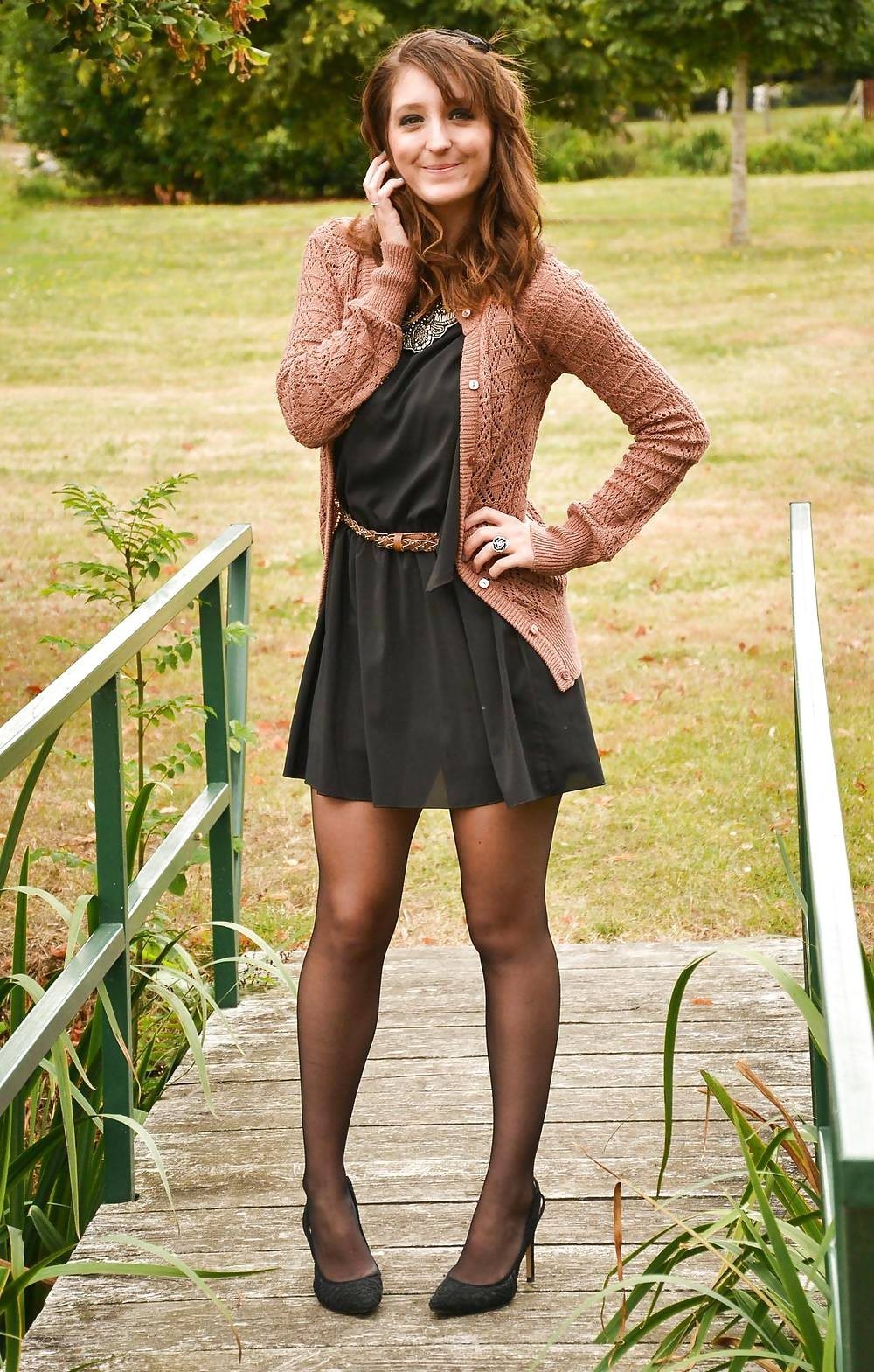 https://pantyhose-magazine.tumblr.com/
