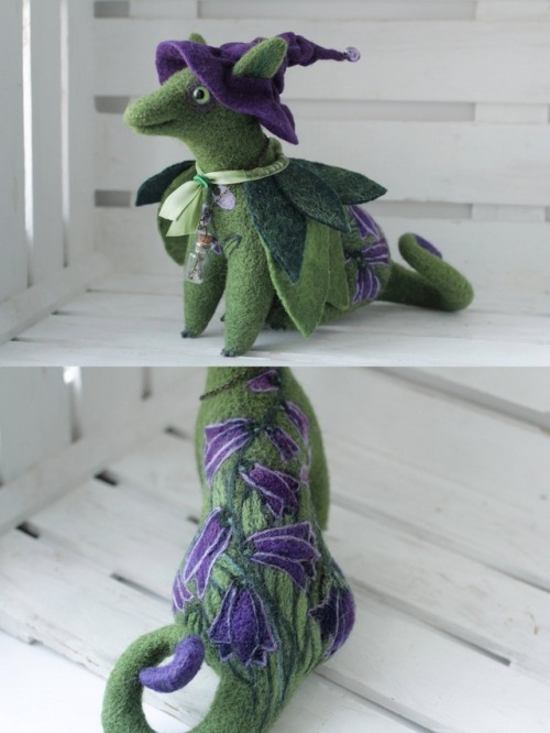 XXX sosuperawesome: Needle Felted Dragons, by photo