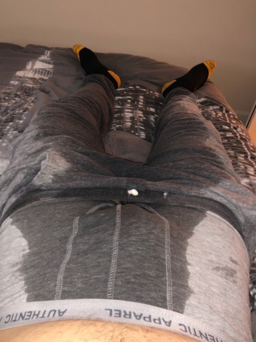 keepcalmpisspants:Soaked