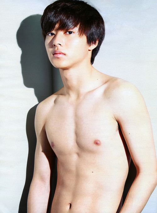 http://gaykoreandude.tumblr.com/post/103831579028