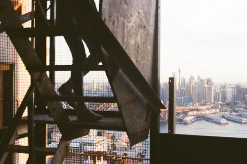 charlottedww:  don’t sleep all week my dreams been too harsh 