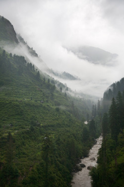 oregon-dreaming:  Pin Paravati - Starting point - Himalayas - Day 1 (by Mamen Saura) 