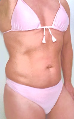 sohard69pink:Yes it’s summer hereAnd that means it’s time for another new bikini!