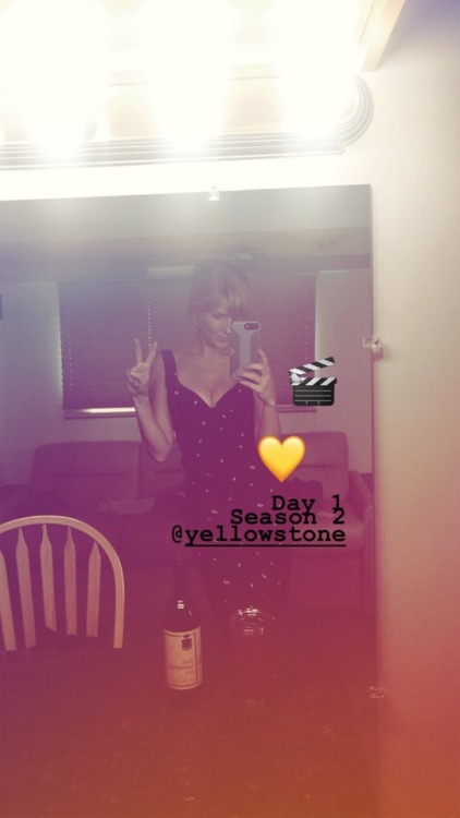 Via Kelly Reilly on Instastory